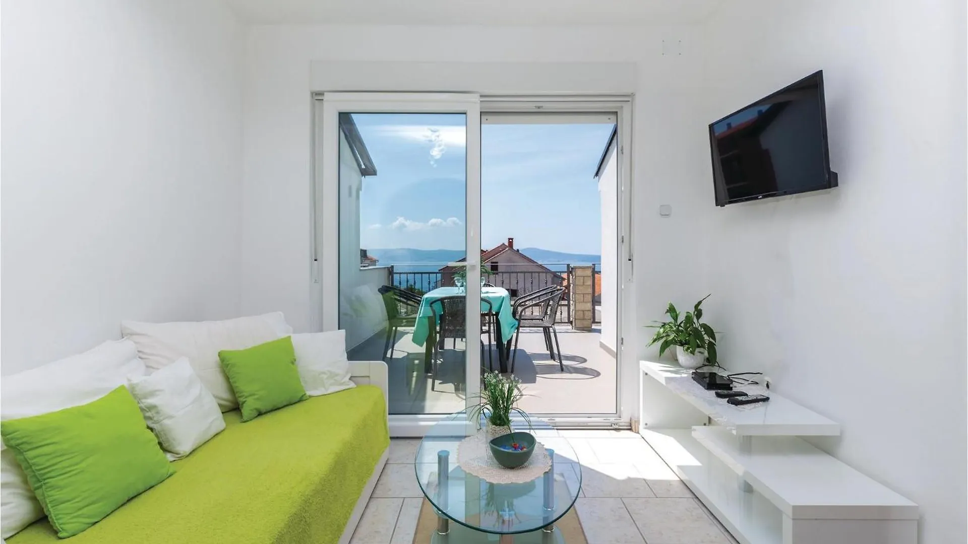 Nice Apartment In Crikvenica With Wifi